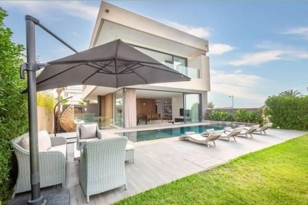 Villa Golf Argan - Pool - Cinema & Gym location